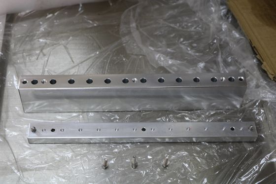 Plume en mousse de rouge à lèvres personnalisé 12 trous alliage d'aluminium