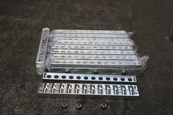 12 trous rouge à lèvres Vermicelli en aluminium 1 an de garantie