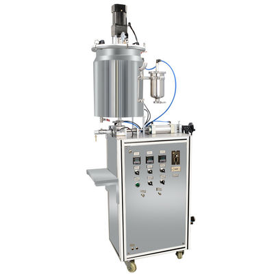 Machine de remplissage de mascara sous pression verticale pour remplissage quantitatif