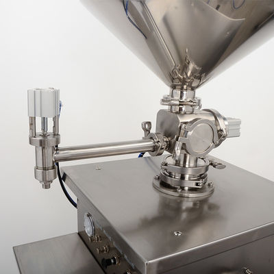 Machine de remplissage de crème cosmétique Coussin d'air quantitatif BB Machine de remplissage de gel Pneumatique