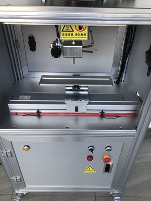 Ligne de production de rouge à lèvres entièrement automatique à tête unique à double canon Machine de remplissage de rouge à lèvres à grande vitesse