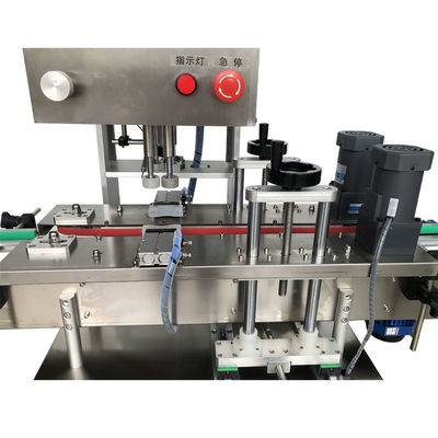 Servo automatique machine de couverture de bouteilles en plastique à grande vitesse machine de couverture de servo entièrement automatique 20-50 pièces / min