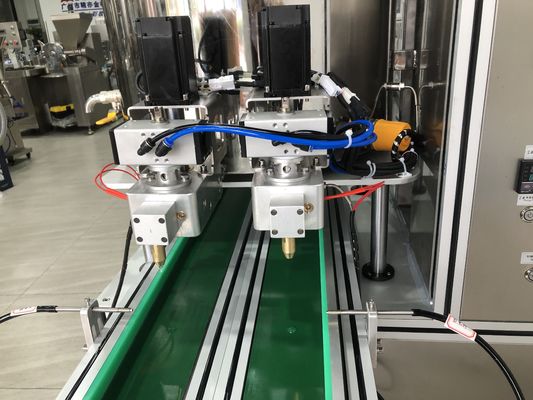 Machine de remplissage chauffante à pompe à engrenages à double tête de 80L