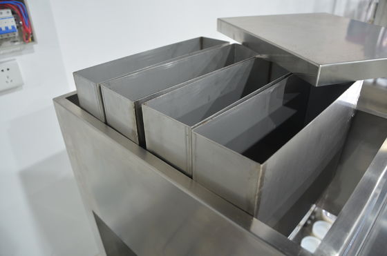 Machine de remplissage de crème isolante à billes granulaires quatre couleurs