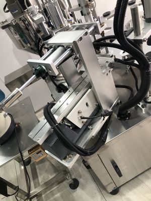 Machine de remplissage de plateaux à rouleaux pour yeux liquides en acier inoxydable 304