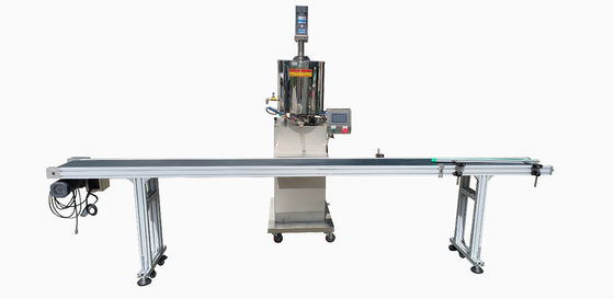 Machine de remplissage de crème cosmétique de haute précision avec chauffage et contrôle numérique de la température pour le rouge à lèvres et les produits pétroliers