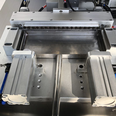 Machine de remplissage de crayons à sourcils à 18 trous